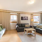 Beautiful Apartment In Laengenfeld With Terrace *