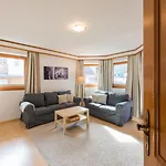 Beautiful Apartment In Laengenfeld With Terrace