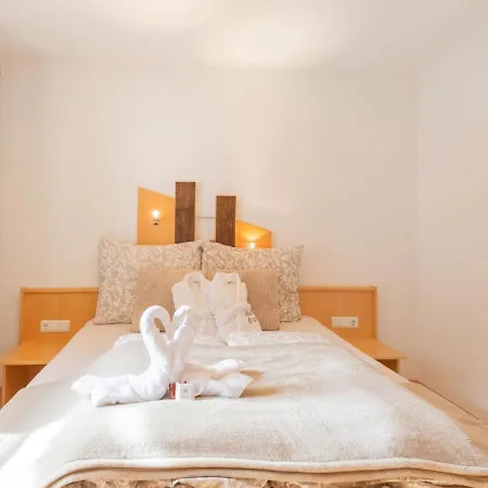 Beautiful In L Ngenfeld With Terrace Appartement *